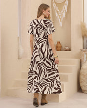 Load image into Gallery viewer, Iris Maxi Mara Maxi Dress
