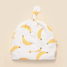 Load image into Gallery viewer, Newborn Baby Beanie - Bananas