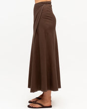 Load image into Gallery viewer, CONTRAST STITCH MIDI SKIRT