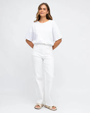 Load image into Gallery viewer, High Waist Straight Leg Jean