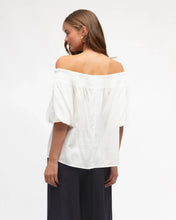 Load image into Gallery viewer, RAYA OFF-SHOULDER TOP