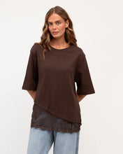 Load image into Gallery viewer, LACE HEM TEE - CHOCOLATE