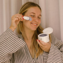 Load image into Gallery viewer, Super Acai Exfoliator