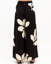 Load image into Gallery viewer, NOIR BLOOM PANT