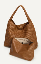 Load image into Gallery viewer, Andrea Shoulder Bag - Caramel