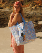 Load image into Gallery viewer, Lizzie Weekender Bag