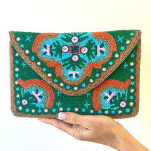 Load image into Gallery viewer, Teal Flower Mexican Beaded Clutch