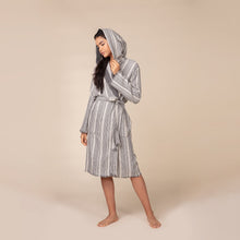 Load image into Gallery viewer, Adel Mini Waffle Bathrobe - Black